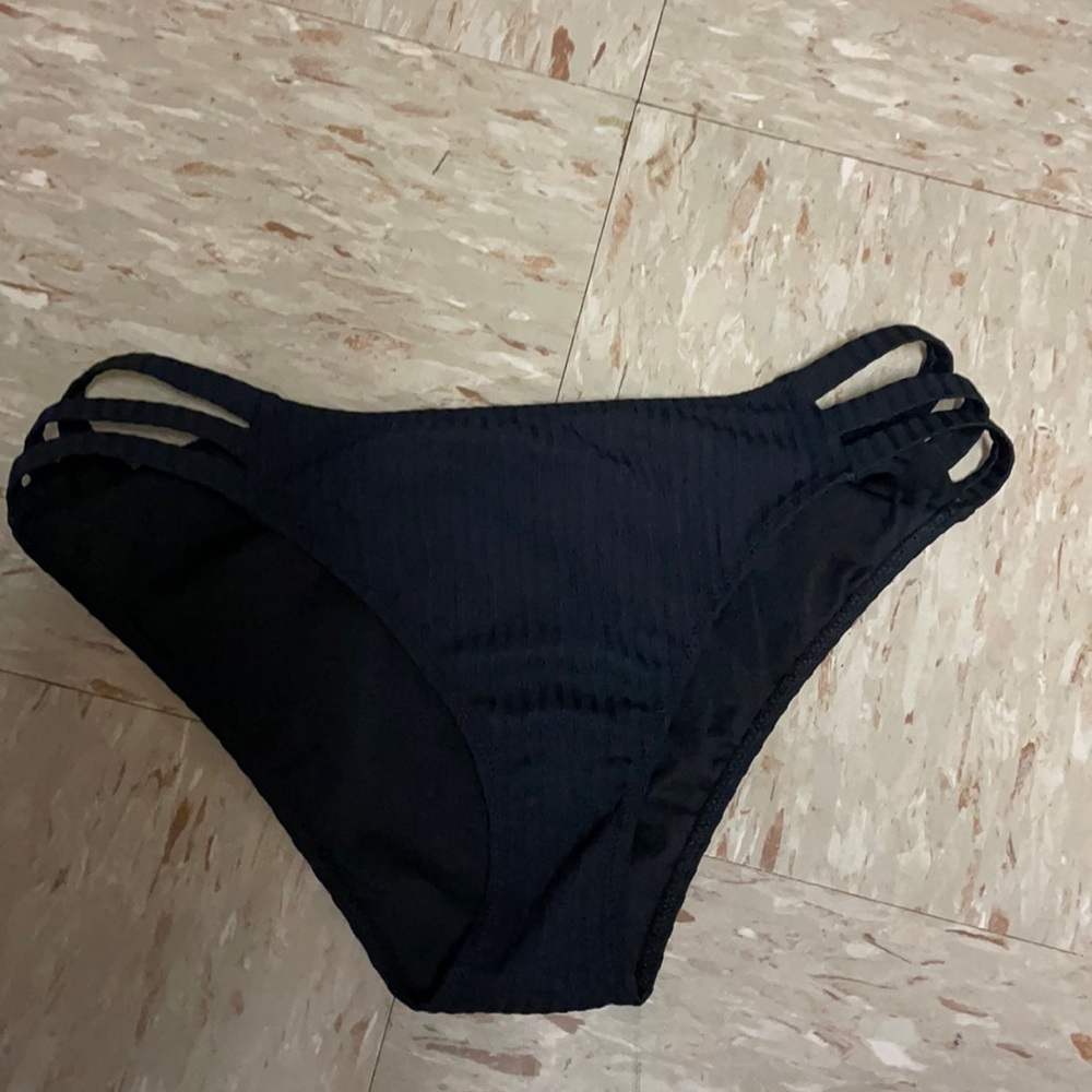 Bathing suit bottoms